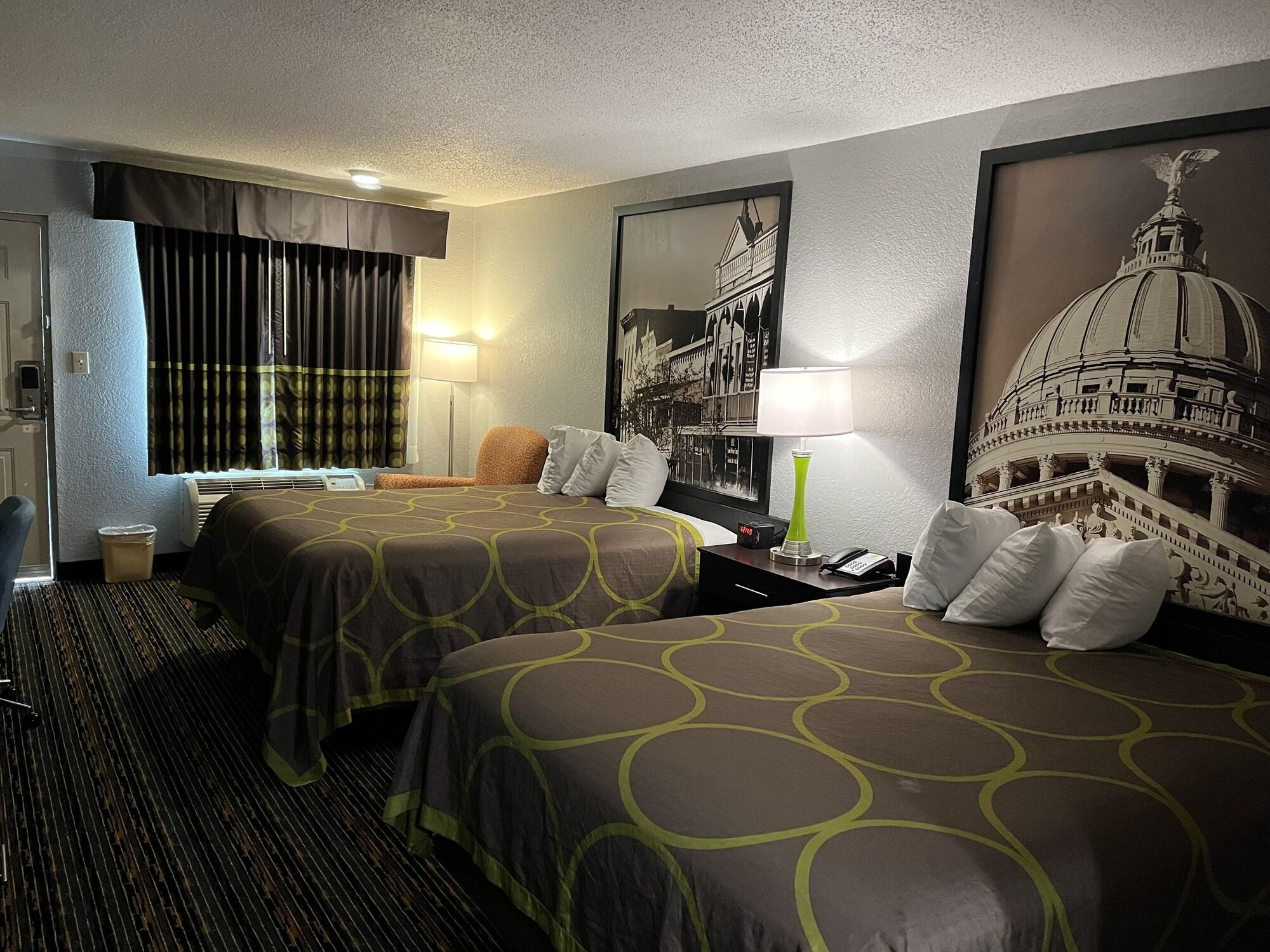 Super 8 By Wyndham Meridian Exterior foto